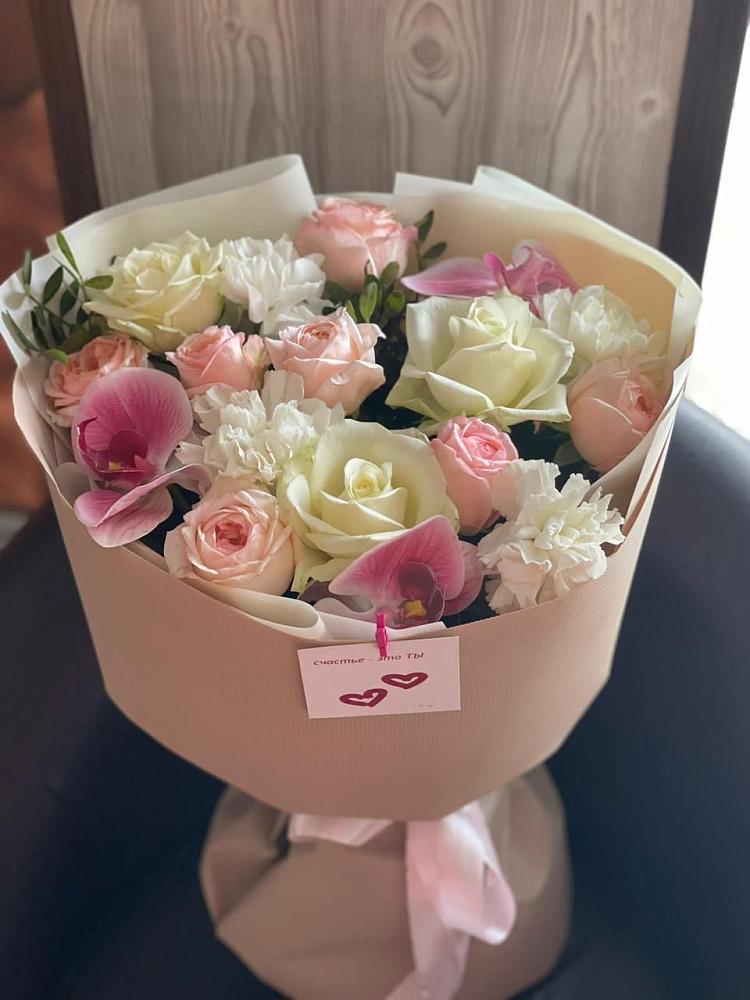 Букет цветов из: Орхидеи, Розы и Гвоздики в Рубцовске Алтайский Край