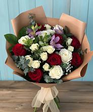 Букет цветов из:  Розы и Альстромерии в Рубцовске Алтайский Край