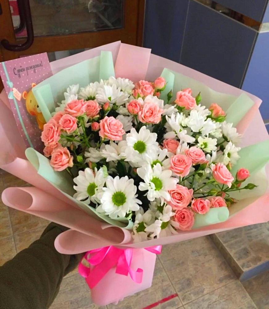 Букет цветов из: Розы и Хризантемы в Рубцовске Алтайский Край