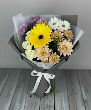 Букет цветов из:  Розы, Герберы и Хризантемы в Рубцовске Алтайский Край