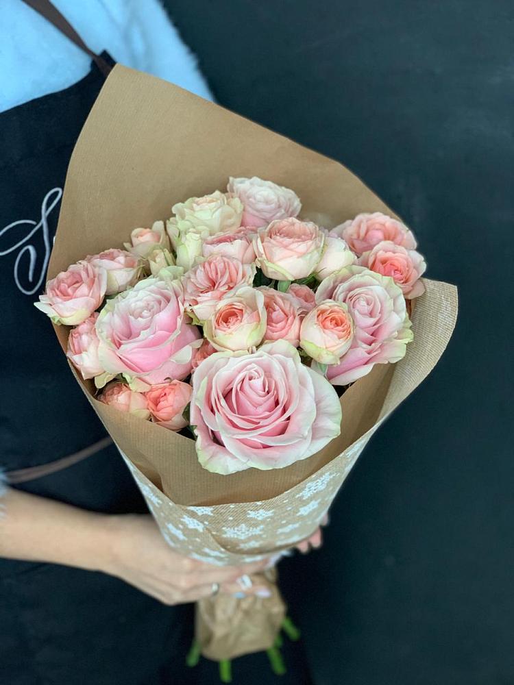 Букет цветов из: Хризантемы и Розы в Рубцовске Алтайский Край