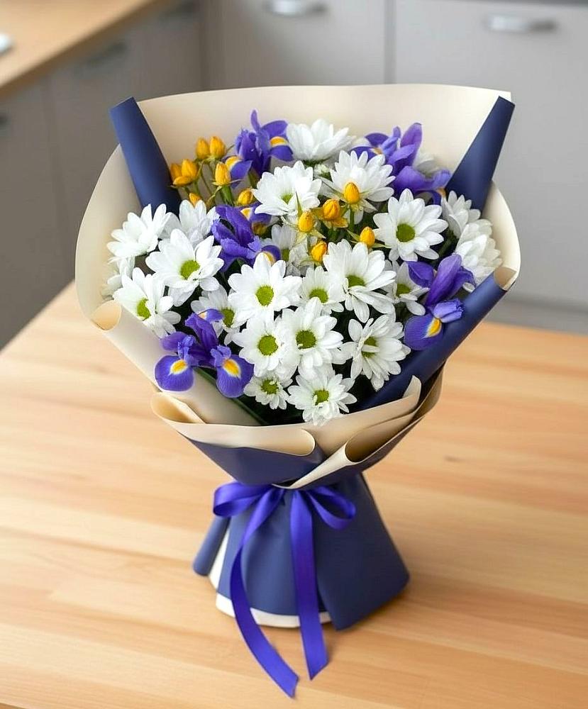 Букет цветов из: Розы, Ирисы и Хризантемы в Рубцовске Алтайский Край