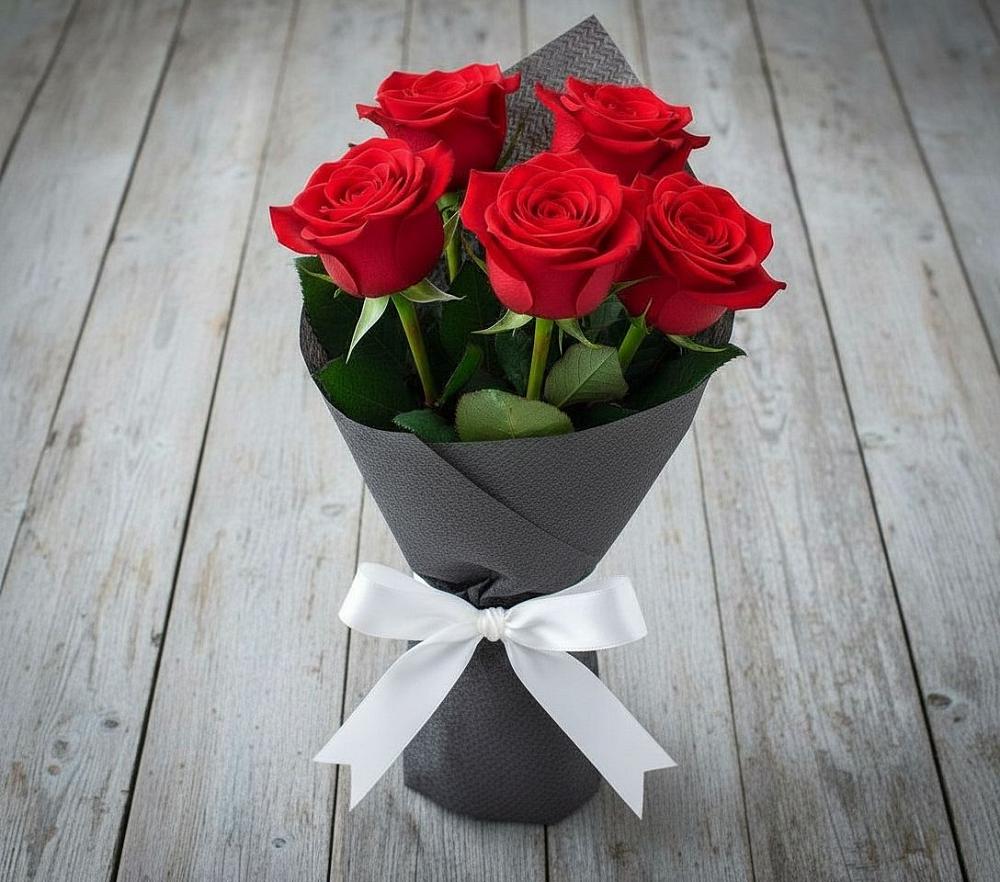 Букет 5 Красных роз Эдлесс Лав в Рубцовске Алтайский Край