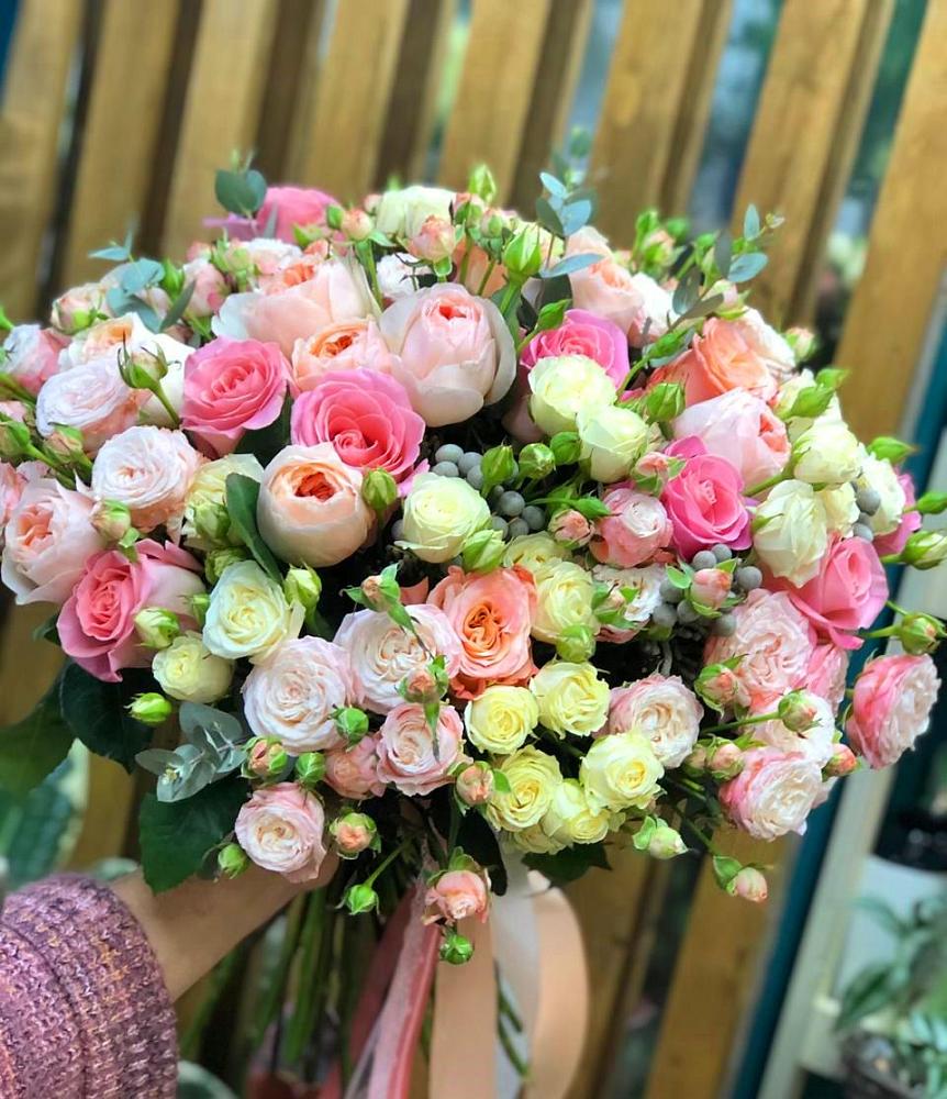 Букет цветов из: Розы в Рубцовске Алтайский Край