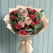 Букет цветов из:  Гвоздики и Розы в Рубцовске Алтайский Край